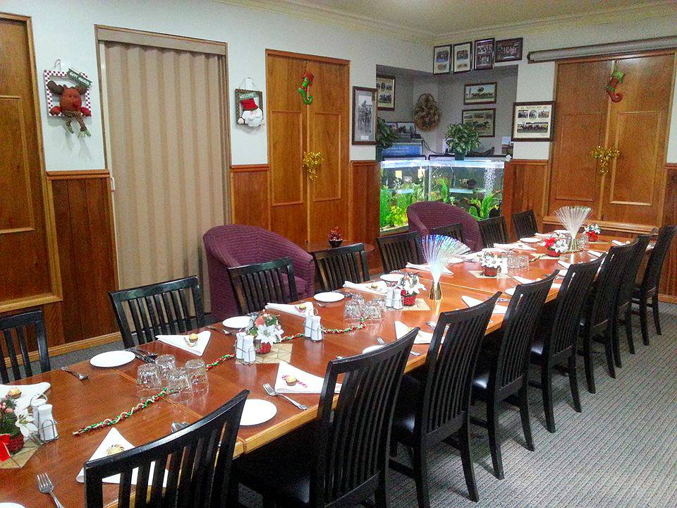 restaurant-function-christmas-party-960x720 - Endeavour Motel - Best